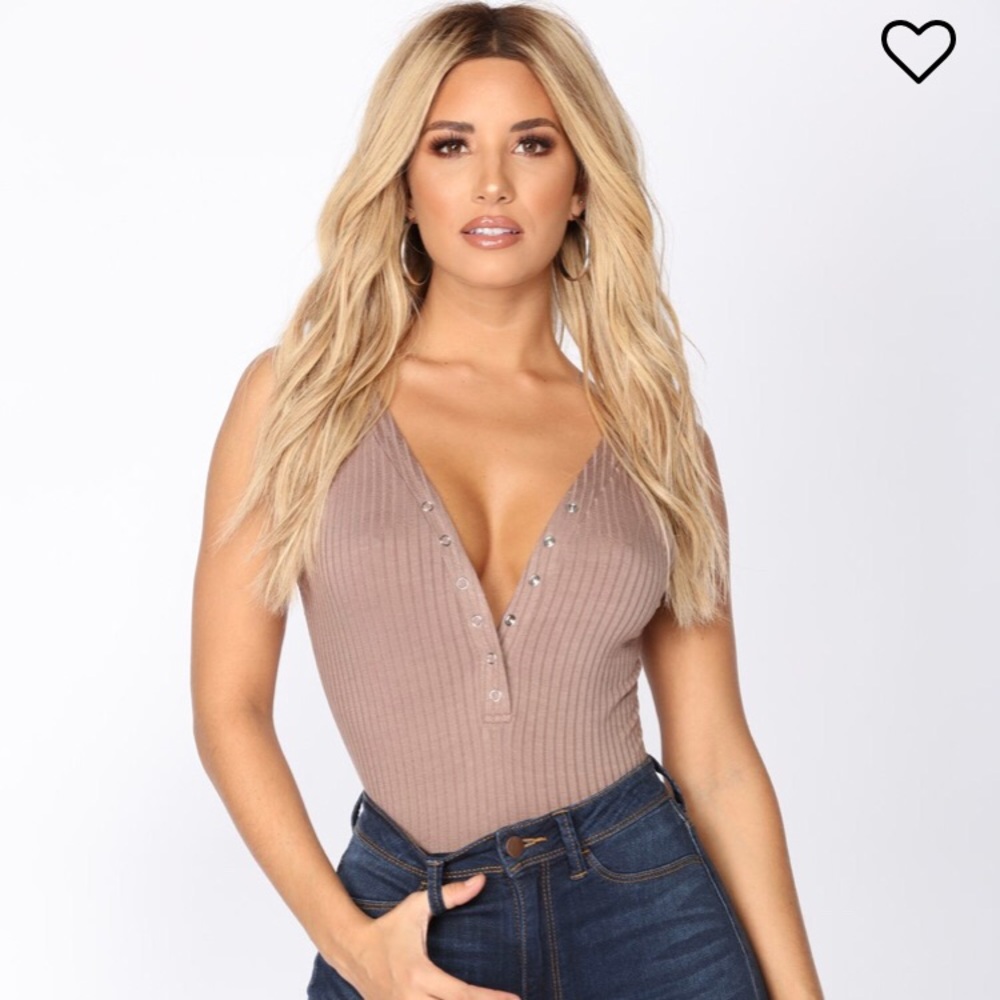 FASHION NOVA BODYSUIT 🛍💗